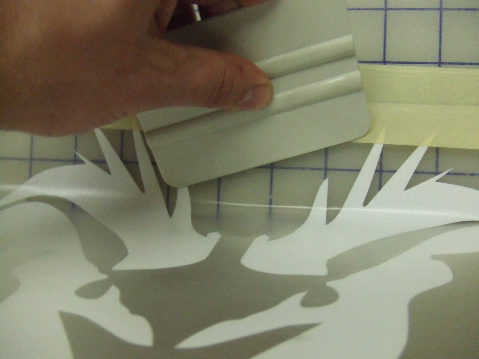 TOP HINGE DECAL INSTALLTION